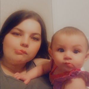 Meet your Posher, Katelyn